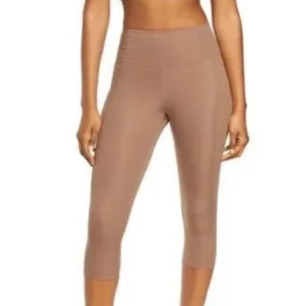 Girlfriend Collective nude high waist crop leggings